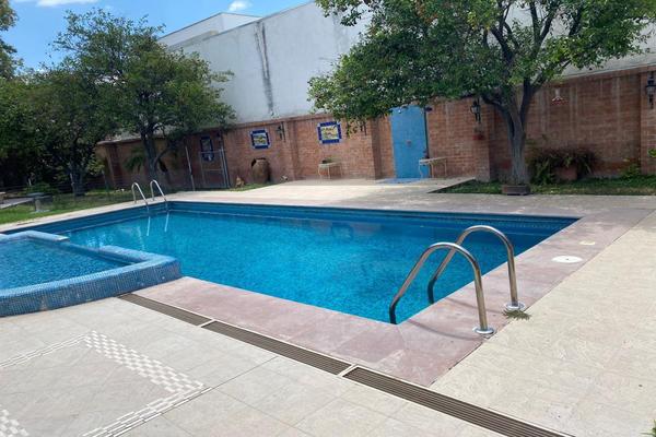 Foto de inmueble en PASEO DE LA ROSITA #10, Col. Residencial Campestre la Rosita C.P. 27250, Torreón