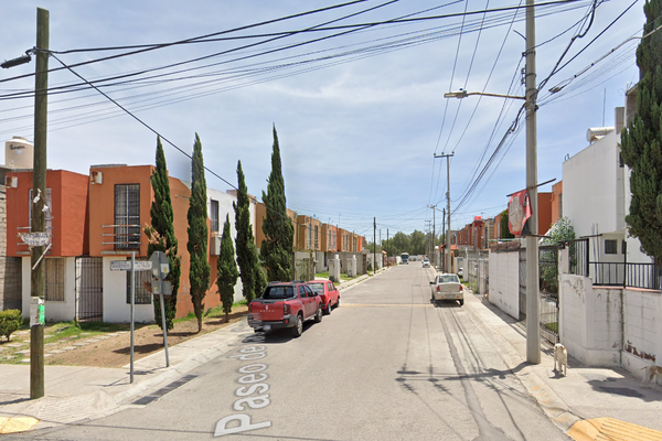 Foto de inmueble en PASEO DE LAS CRUCES, Col. Los Morales 1a Sección C.P. 54800, Cuautitlán