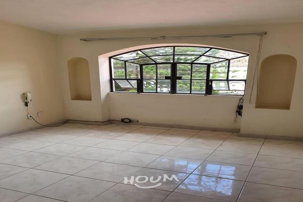 Foto de inmueble en Paseo de Las Cumbres, Col. El Palomar Secc Balcones C.P. 45643, Tlajomulco de Zúñiga