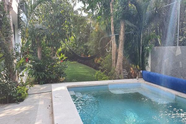 Foto de inmueble en paseo de las flores, Col. Nuevo Vallarta C.P. 63735, Bahía de Banderas