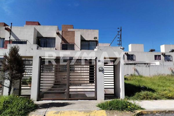 Foto de inmueble en Paseo de las Lilas, Col. San Diego de los Padres Cuexcontitlán C.P. 50205, Toluca