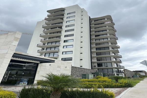 Foto de inmueble en Paseo de las Lomas, Col. Lomas de Juriquilla C.P. 76226, Querétaro