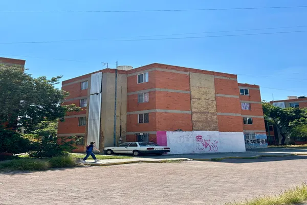 Foto de inmueble en Paseo de las peñas #1602, Col. Cosmos (Satelite) C.P. 76110, Querétaro