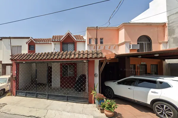 Foto de inmueble en Paseo de las Piedras #810, Col. Paseo San Miguel C.P. 67110, Guadalupe