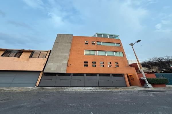 Foto de inmueble en Paseo de Lomas Verdes, Col. Lomas Verdes 4a Sección C.P. 53125, Naucalpan de Juárez