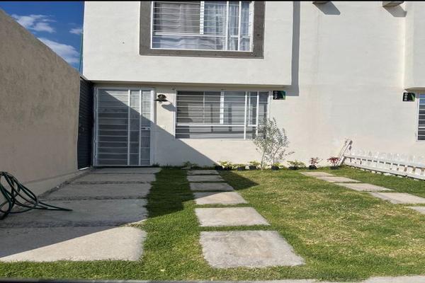 Foto de inmueble en Paseo de los Alberos, Col. El Salto Centro C.P. 45680, El Salto