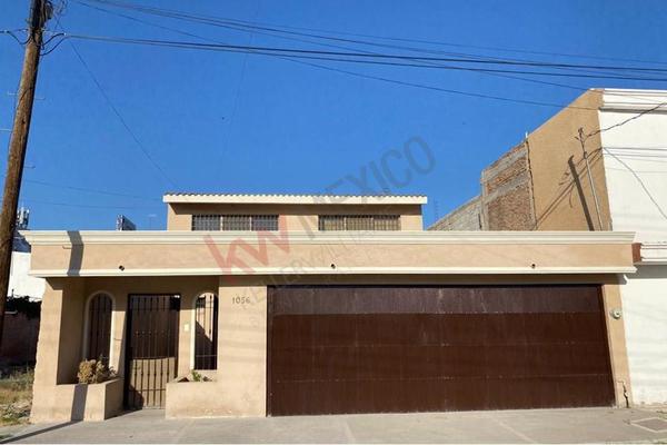 Foto de inmueble en Paseo de los Azulejos #1056, Col. Campestre La Rosita C.P. 27250, Torreón