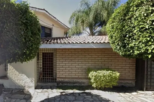 Foto de inmueble en Paseo de los burgos #67, Col. Burgos C.P. 62584, Temixco