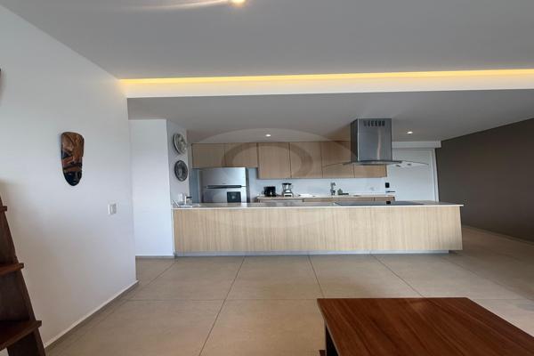 Foto de inmueble en Paseo de los Cocoteros 400, Col. San Isidro C.P. 63735, Bahía de Banderas