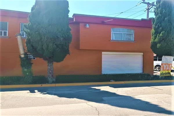 Foto de inmueble en Paseo de los Eucaliptos, , Col. Los Sauces II C.P. 50210, Toluca