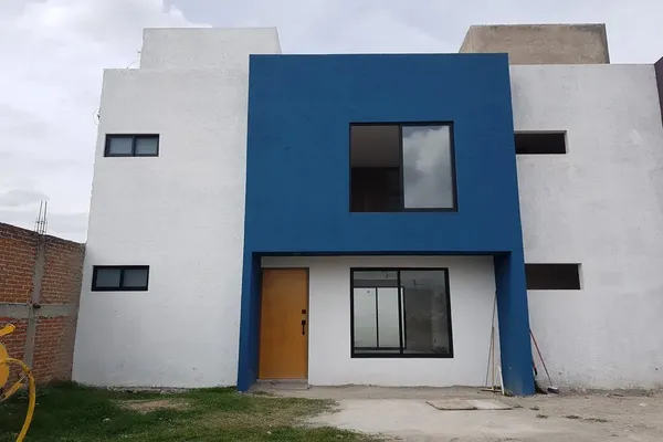 Foto de inmueble en Paseo de los Naranjos #1139, Col. San Isidro Castillotla C.P. 72498, Puebla
