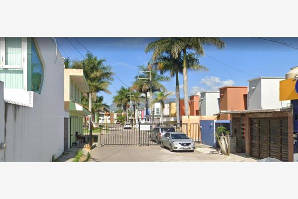 Foto de inmueble en PASEO DE LOS REYES, Col. Paseo del Valle Real C.P. 63195, Tepic