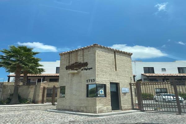 Foto de inmueble en Paseo de los Toros, Col. Residencial el Refugio C.P. 76146, Querétaro
