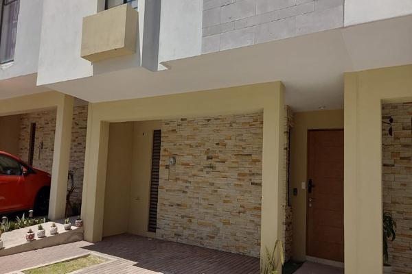 Foto de inmueble en Paseo de los toros, Col. Residencial el Refugio C.P. 76146, Querétaro