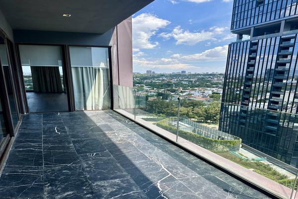 Foto de inmueble en PASEO DE LOS VIRREYES, Col. Puerta de Hierro C.P. 45116, Zapopan