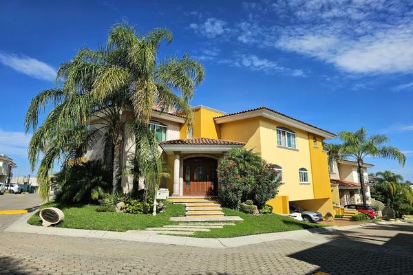 Foto de inmueble en Paseo de los Virreyes, Col. Virreyes Residencial C.P. 45110, Zapopan