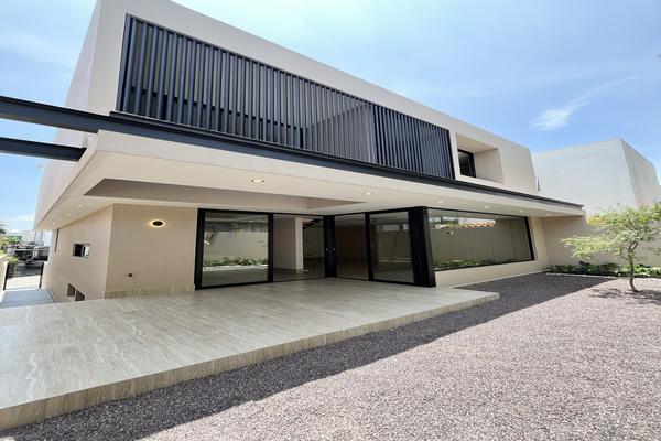 Foto de inmueble en Paseo de los Virreyes, Col. Virreyes Residencial C.P. 45110, Zapopan