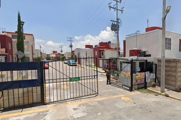 Foto de inmueble en PASEO DE SOLIDARIDAD, Col. Claustros de San Miguel C.P. 54719, Cuautitlán Izcalli