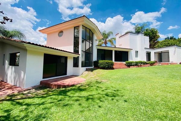 Foto de inmueble en PASEO DEL AGUA  #239, Col. El Centarro C.P. 45640, Tlajomulco de Zúñiga