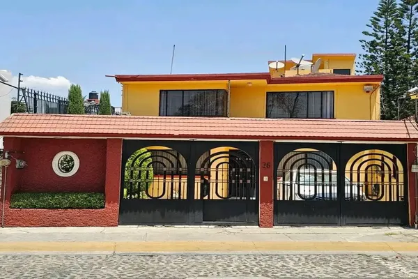 Foto de inmueble en PASEO DEL ALBA #55, Col. Jardines del Alba C.P. 54750, Cuautitlán Izcalli
