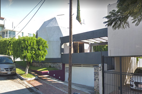 Foto de inmueble en Paseo Del Amanecer, Col. Las Lomas Club Golf C.P. 45136, Zapopan