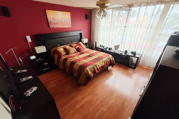 Foto de inmueble en Paseo del Bosque, Col. Paseos de Taxqueña C.P. 04250, Coyoacán