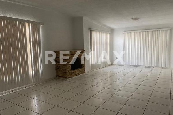 Foto de inmueble en Paseo del Faisán, Col. Rincón de La Rosita C.P. 27267, Torreón