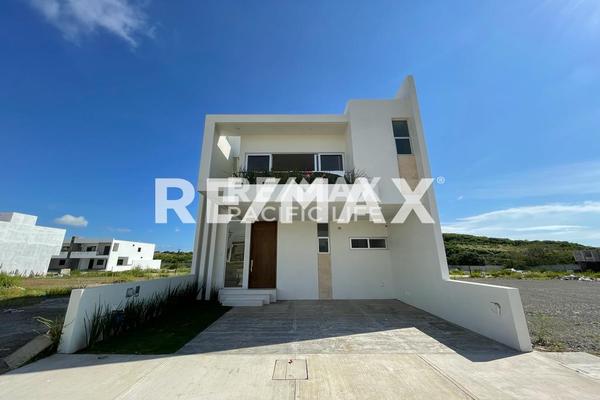 Foto de inmueble en PASEO DEL PACIFICO, Col. Mazatlan I C.P. 82190, Mazatlán