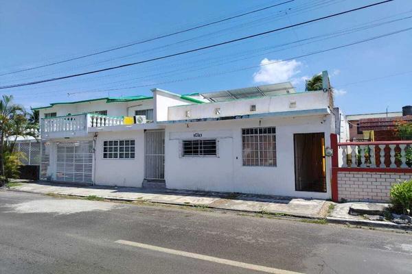 Foto de inmueble en Paseo Floresta Sur, Col. Floresta C.P. 91940, Veracruz