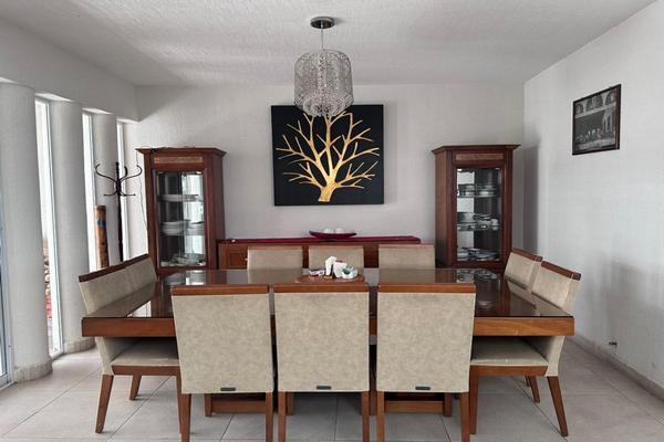 Foto de inmueble en Paseo Mirador, Col. Miravalle C.P. 78214, San Luis Potosí