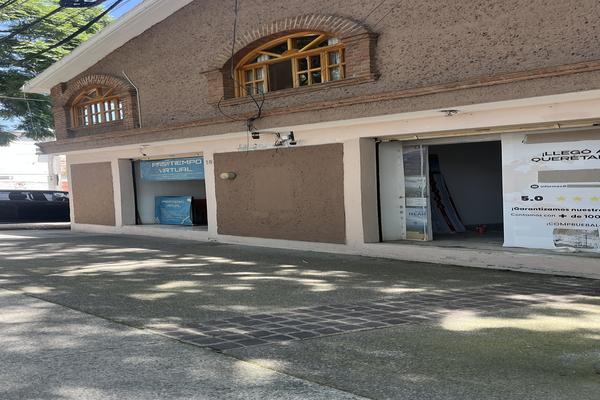 Foto de inmueble en Paseo Niños Héroes, Col. Niños Héroes C.P. 76010, Querétaro