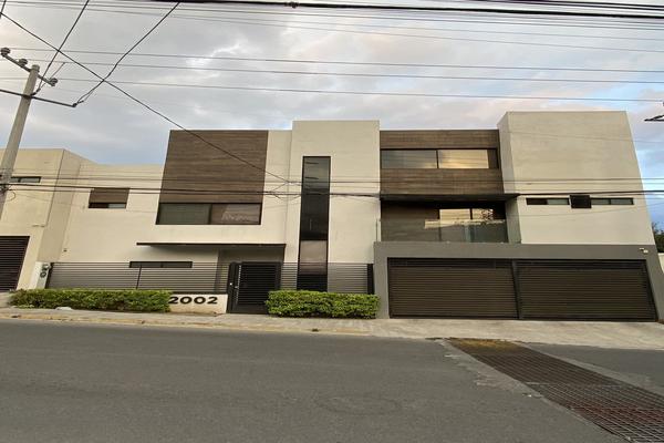 Foto de inmueble en Paseo olga, Col. Loma Larga C.P. 64715, Monterrey