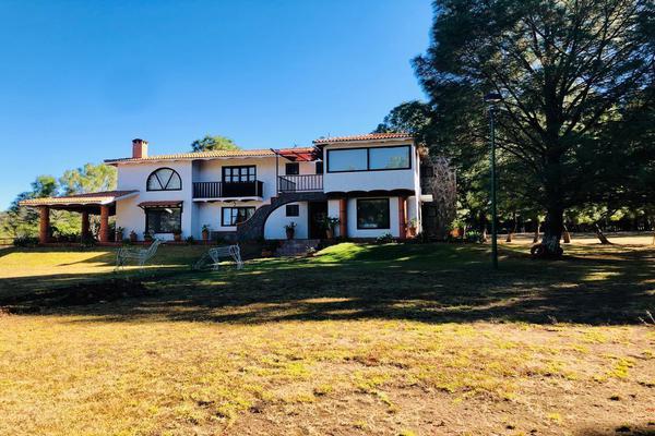 Foto de inmueble en Paseo Pinares, Col. Tapalpa C.P. 49340, Tapalpa