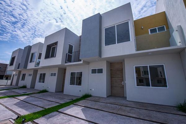 Foto de inmueble en Paseo Pontevedra #107, Col. La Teja C.P. 45640, Tlajomulco de Zúñiga