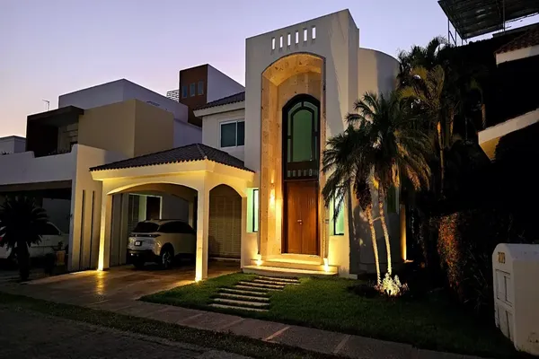 Foto de inmueble en PASEO REAL #209, Col. Club Real C.P. 82113, Mazatlán