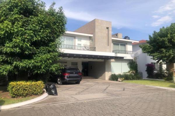 Foto de inmueble en Paseo San Pedro 180, Residencial la Providencia, Metepec, Estado de México #**, Col. La Providencia C.P. 52177, Metepec