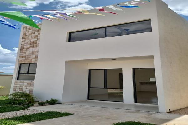 Foto de inmueble en  , Col. Paseos de Opichen C.P. 97246, Mérida