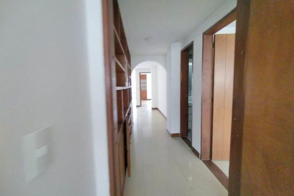 Foto de inmueble en  , Col. Paseos de Taxqueña C.P. 04250, Coyoacán