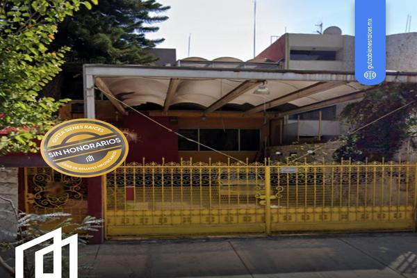 Foto de inmueble en  , Col. Paseos de Taxqueña C.P. 04250, Coyoacán