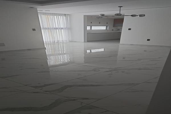 Foto de inmueble en  , Col. Paseos de Taxqueña C.P. 04250, Coyoacán