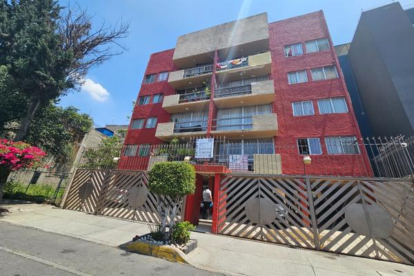 Foto de inmueble en  , Col. Paseos de Taxqueña C.P. 04250, Coyoacán