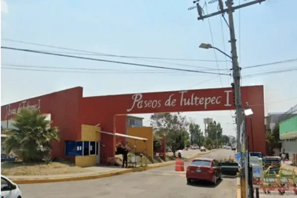 Foto de inmueble en PASEOS DE TULTEPEC SUR #166, Col. Santiago Teyahualco C.P. 54980, Tultepec