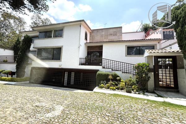 Foto de inmueble en  , Col. Paseos del Bosque C.P. 53297, Naucalpan de Juárez