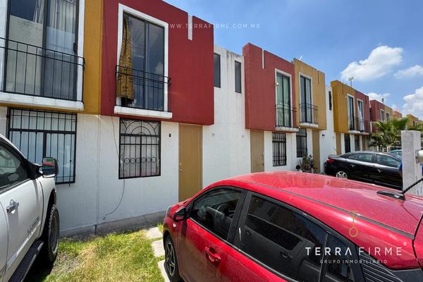Foto de inmueble en paseos del pedregal, Col. Paseos del Pedregal C.P. 76148, Querétaro