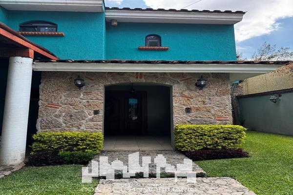 Foto de inmueble en PASEOS DEL SOL, Col. Colinas de Santa Anita C.P. 45640, Tlajomulco de Zúñiga