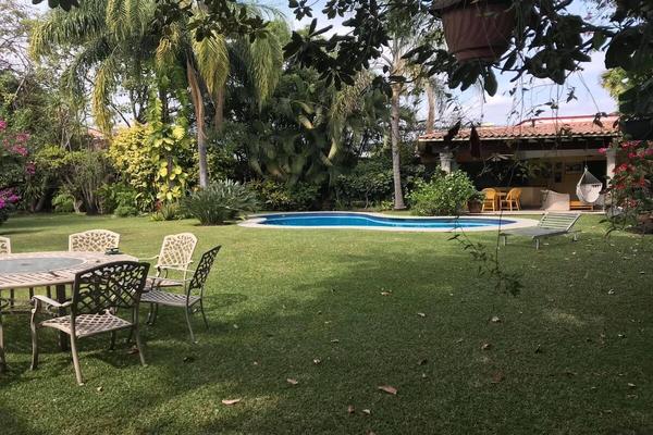 Foto de inmueble en Paseos, Col. Los Apantles C.P. 62560, Jiutepec