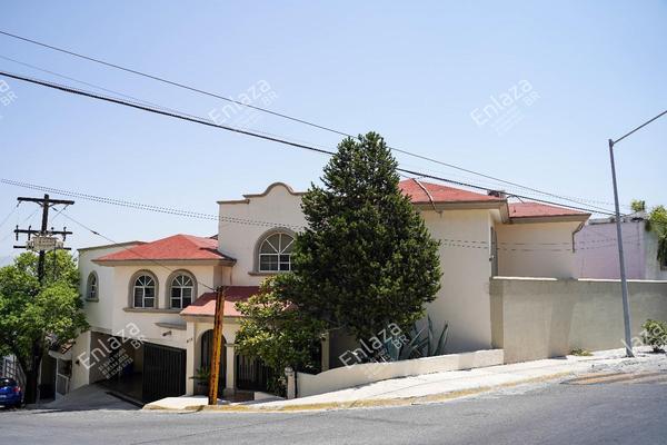 Foto de inmueble en  , Col. Paso de Cumbres 4to Sector 3er Etapa C.P. 64346, Monterrey