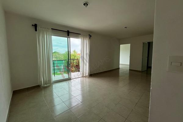 Foto de inmueble en Pbro Evaristo Nava #MANZANA 5 L10, Col. Agua Zarca C.P. 62824, Yecapixtla