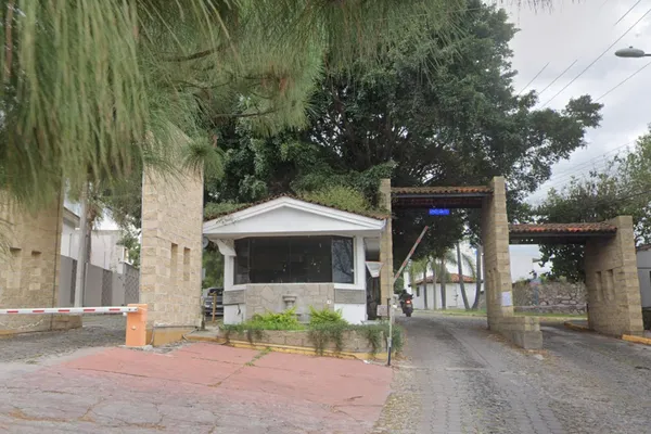 Foto de inmueble en PEDREGAL #0, Col. San Agustin C.P. 45645, Tlajomulco de Zúñiga