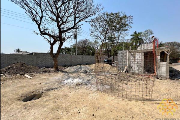 Foto de inmueble en  , Col. Pedregal de las Fuentes C.P. 62554, Jiutepec